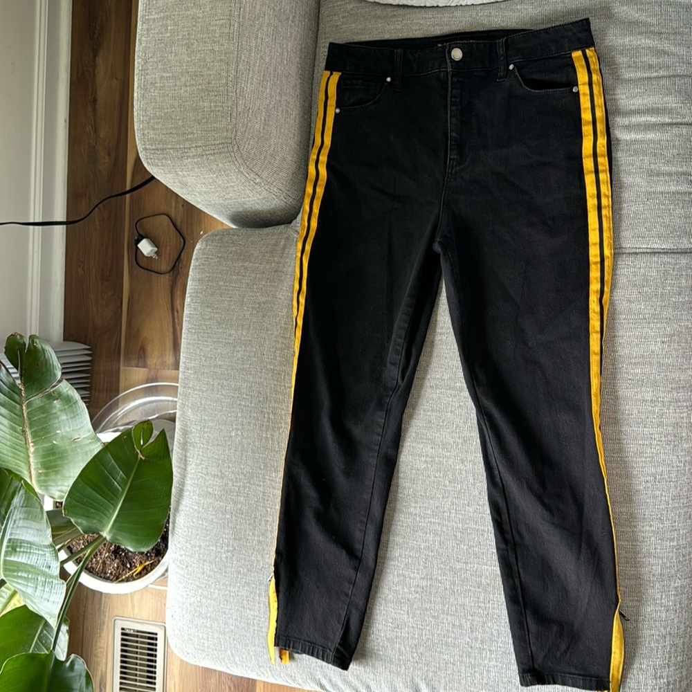 Tinseltown Jeans!